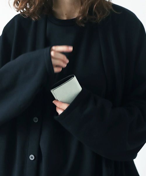 VU PRODUCT<br>ヴウプロダクト vu-product-B12[GREEN GRAY] deer leather mini wallet　鹿革ミニ財布