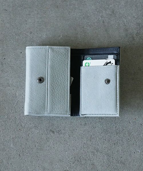 VU PRODUCT<br>ヴウプロダクト vu-product-B12[GREEN GRAY] deer leather mini wallet　鹿革ミニ財布