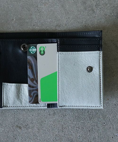 VU PRODUCT<br>ヴウプロダクト vu-product-B12[GREEN GRAY] deer leather mini wallet　鹿革ミニ財布