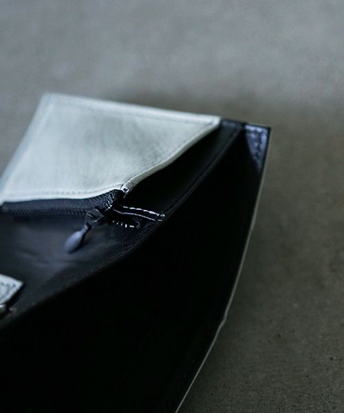 VU PRODUCT<br>ヴウプロダクト vu-product-B12[GREEN GRAY] deer leather mini wallet　鹿革ミニ財布