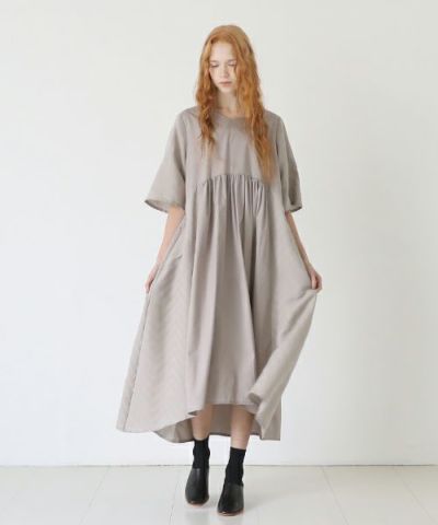 Mochi.モチ.Jacquard dress [greige]