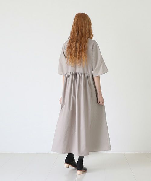 Mochi.モチ.Jacquard dress [greige]
