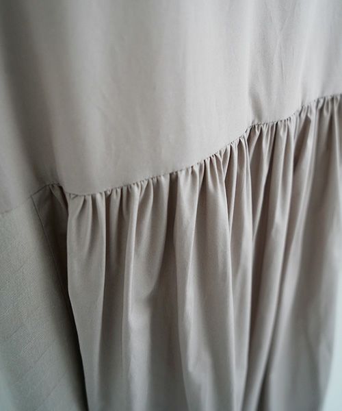 Mochi.モチ.Jacquard dress [greige]