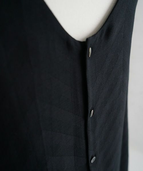 Mochi.モチ.tent line Jacquard dress [black]