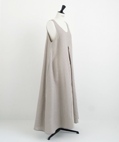 Mochi.モチ.tent line Jacquard dress [greige]