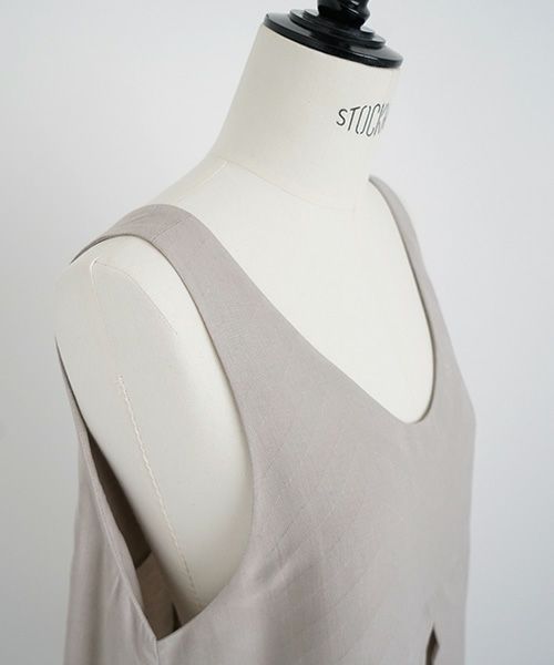 Mochi.モチ.tent line Jacquard dress [greige]