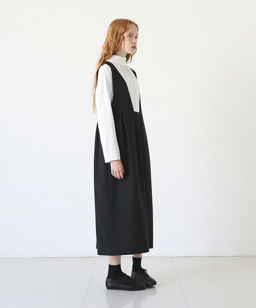 Mochi<br>モチ<br>jumper tuck skirt [black]<br>ジャンパータックスカート