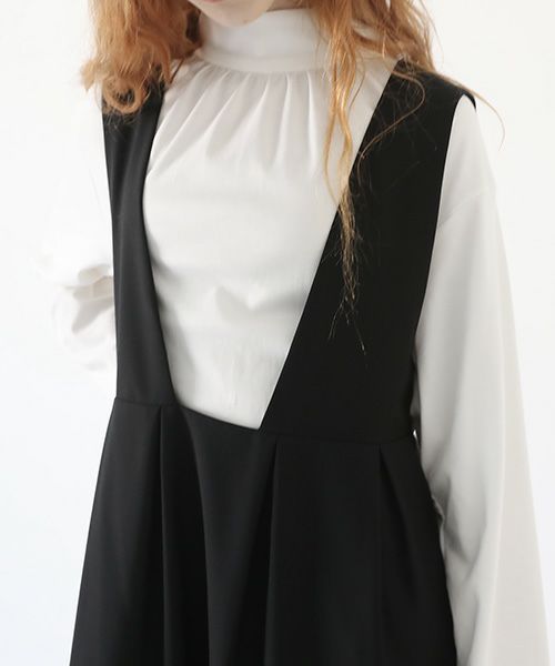 Mochi<br>モチ<br>jumper tuck skirt [black]<br>ジャンパータックスカート