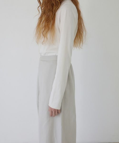 Mochi.モチ.asymmetry wide pants [natural]