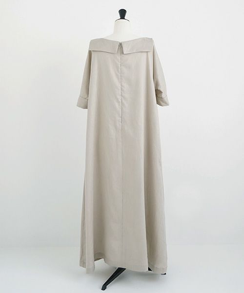 Mochiモチsailor linen dress [natural]Mochi 最新コレクション