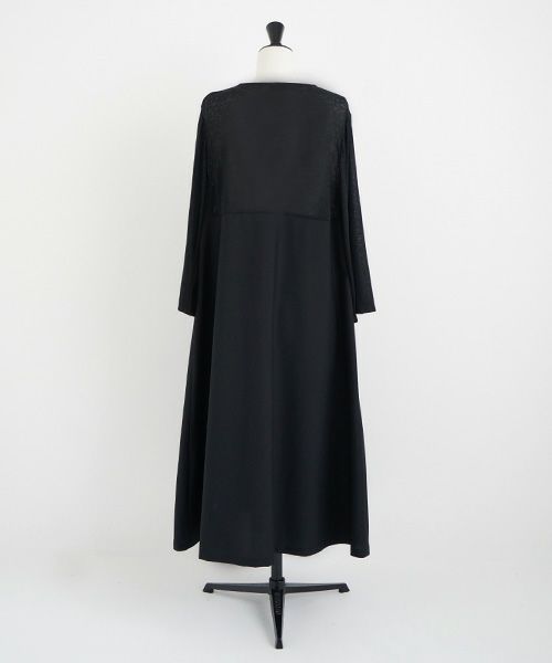Mochi.モチ.flare sleeve dress [black]