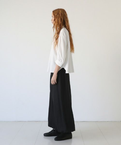 Mochi.モチ.organic cotton blouse [off white]