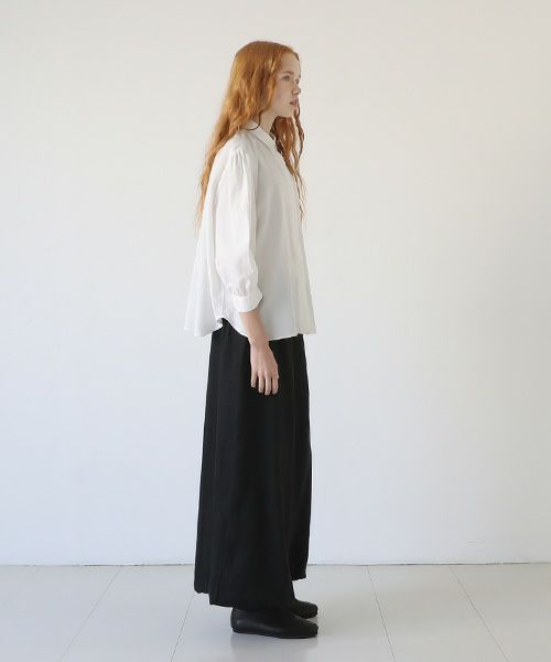 Mochi.モチ.organic cotton blouse [off white]