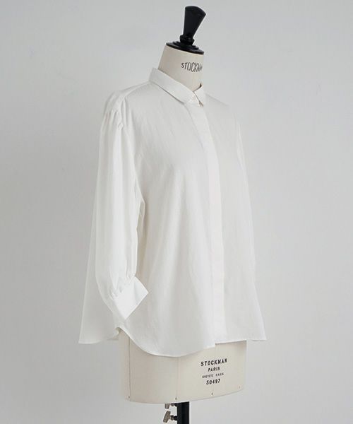 Mochi.モチ.organic cotton blouse [off white]