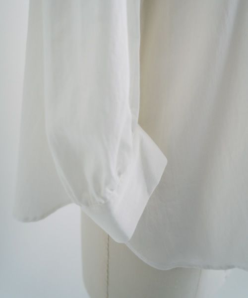 Mochi.モチ.organic cotton blouse [off white]