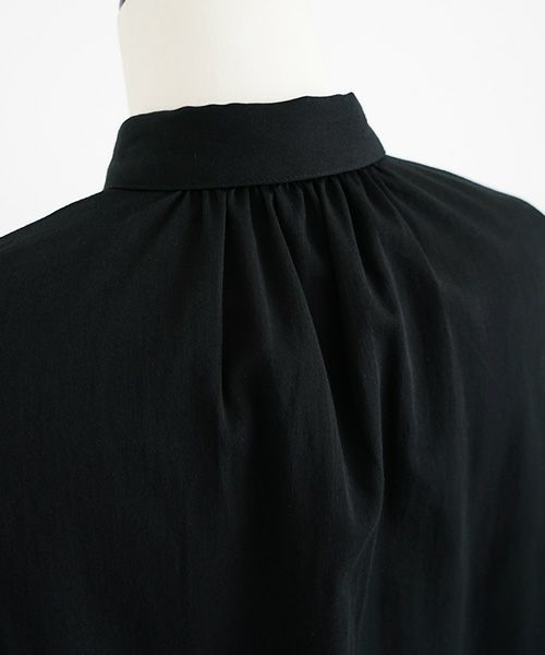 Mochi.モチ.organic cotton blouse [black/sa]