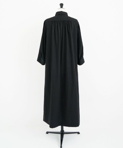 Mochi.モチ.puff sleeve dress [black]