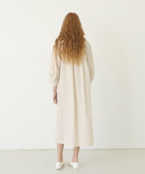 Mochi.モチ.puff sleeve dress [ecru]