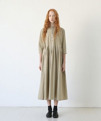 Mochi.モチ.button dress [beige]
