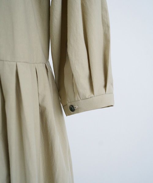 Mochi.モチ.button dress [beige]