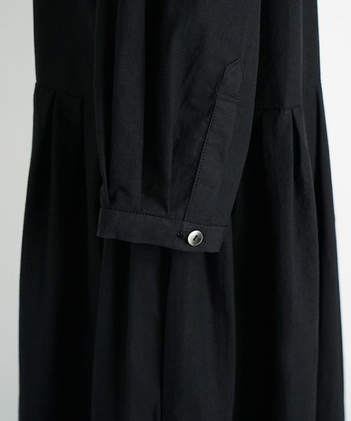 Mochi.モチ.button dress [black]