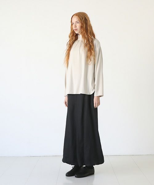 Mochi.モチ.mock neck long t-shirt [greige]