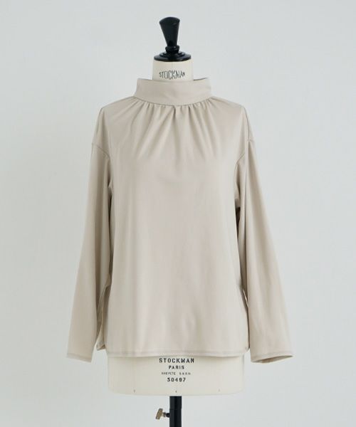 Mochi.モチ.mock neck long t-shirt [greige]