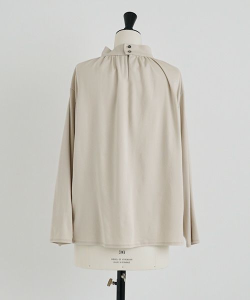 Mochi.モチ.mock neck long t-shirt [greige]