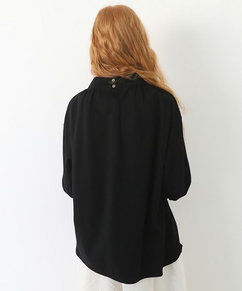Mochi.モチ.mock neck long t-shirt [black]