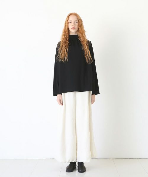 Mochi.モチ.mock neck long t-shirt [black]