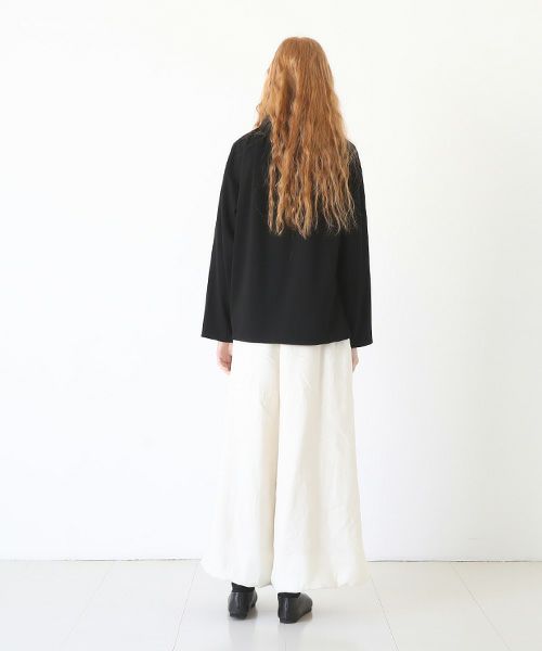 Mochi.モチ.mock neck long t-shirt [black]