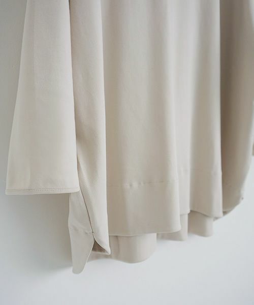 Mochi.モチ.suvin long sleeved t-shirt [greige]