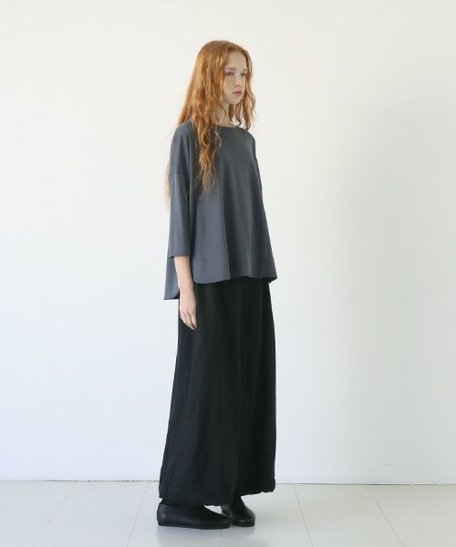 Mochi.モチ.suvin long sleeved t-shirt [charcoal gray]