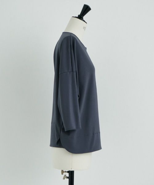 Mochi.モチ.suvin long sleeved t-shirt [charcoal gray]