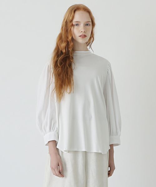 Mochi.モチ.volume sleeve tops [off white]