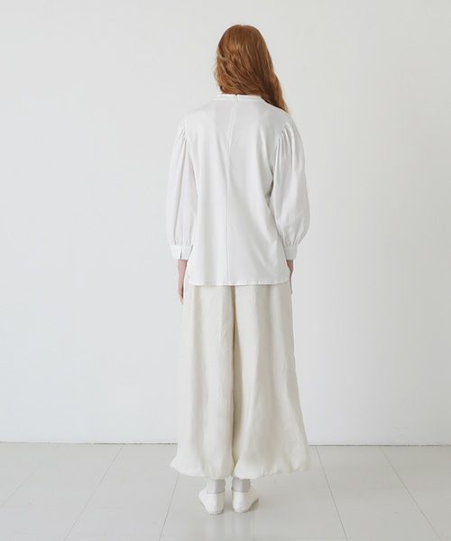 Mochi.モチ.volume sleeve tops [off white]