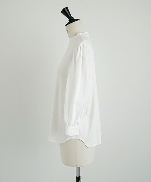 Mochi.モチ.volume sleeve tops [off white]