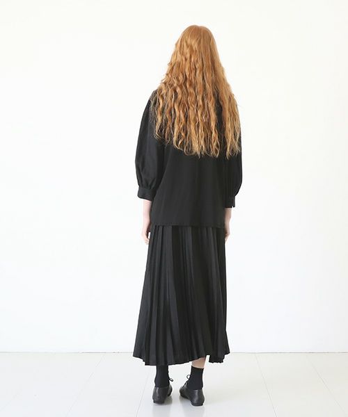 Mochi.モチ.volume sleeve tops [black]
