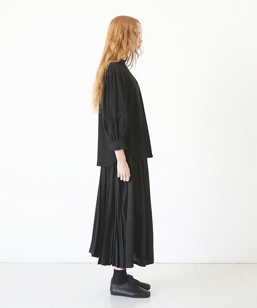 Mochi.モチ.volume sleeve tops [black]