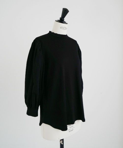 Mochi.モチ.volume sleeve tops [black]
