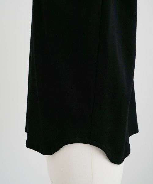 Mochi.モチ.volume sleeve tops [black]