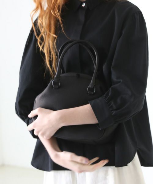 Mochi.モチ.mini gama bag [black]