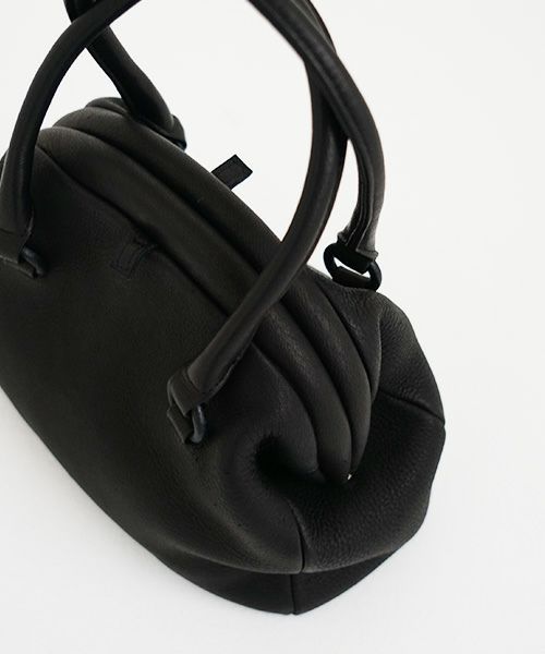 Mochi.モチ.mini gama bag [black]