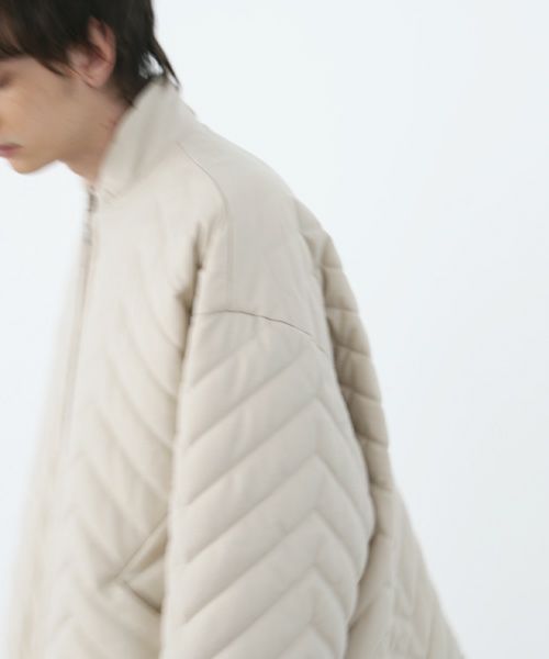 VU.ヴウ.zigzag stand collar bluson vu-a22-b12[OFF WHITE]:s_