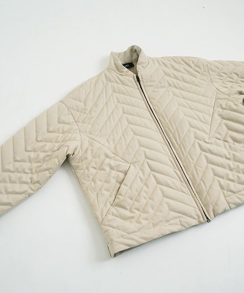 VU.ヴウ.zigzag stand collar bluson vu-a22-b12[OFF WHITE]:s_