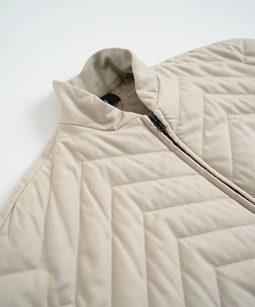 VU.ヴウ.zigzag stand collar bluson vu-a22-b12[OFF WHITE]:s_