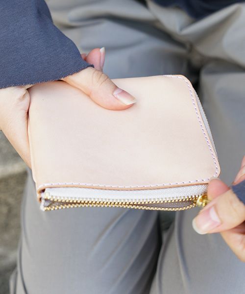 nejicommu.ネジコミュ.SQUARE ZIP WALLET [NATURAL]_