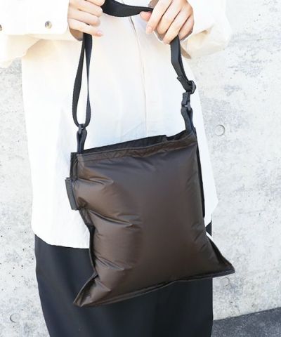 macromauro マクロマウロ.AIR BAG SHOULDER S [BROWN]_