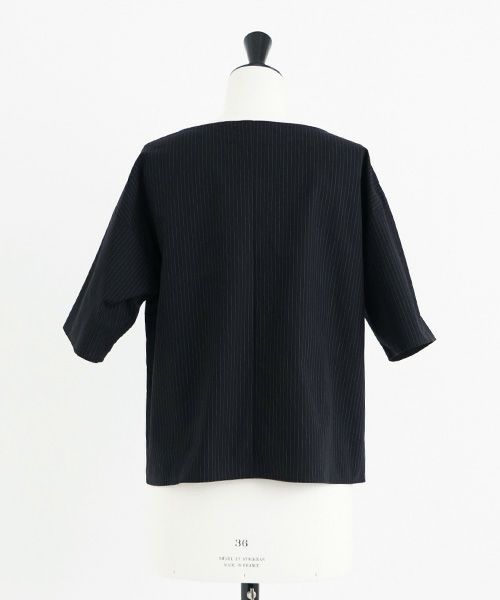 Mochi / home&miles.モチ / ホーム＆マイルズ. T-blouse [black×striped]