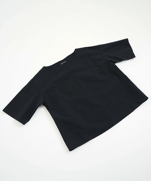 Mochi / home&miles.モチ / ホーム＆マイルズ. T-blouse [black×striped]